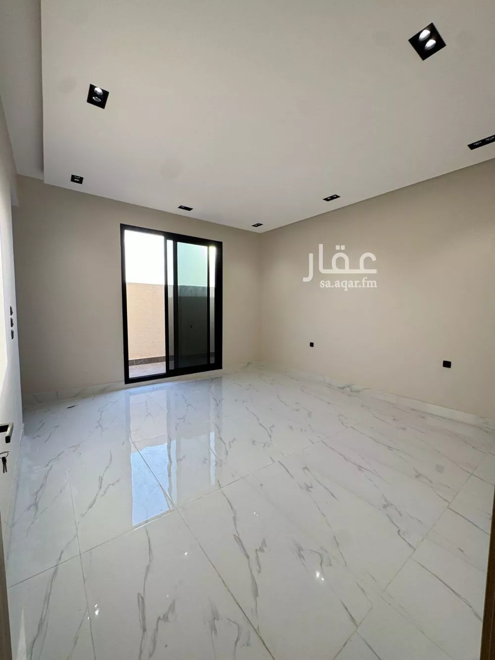 دور 5 غرف في غرناطة 16