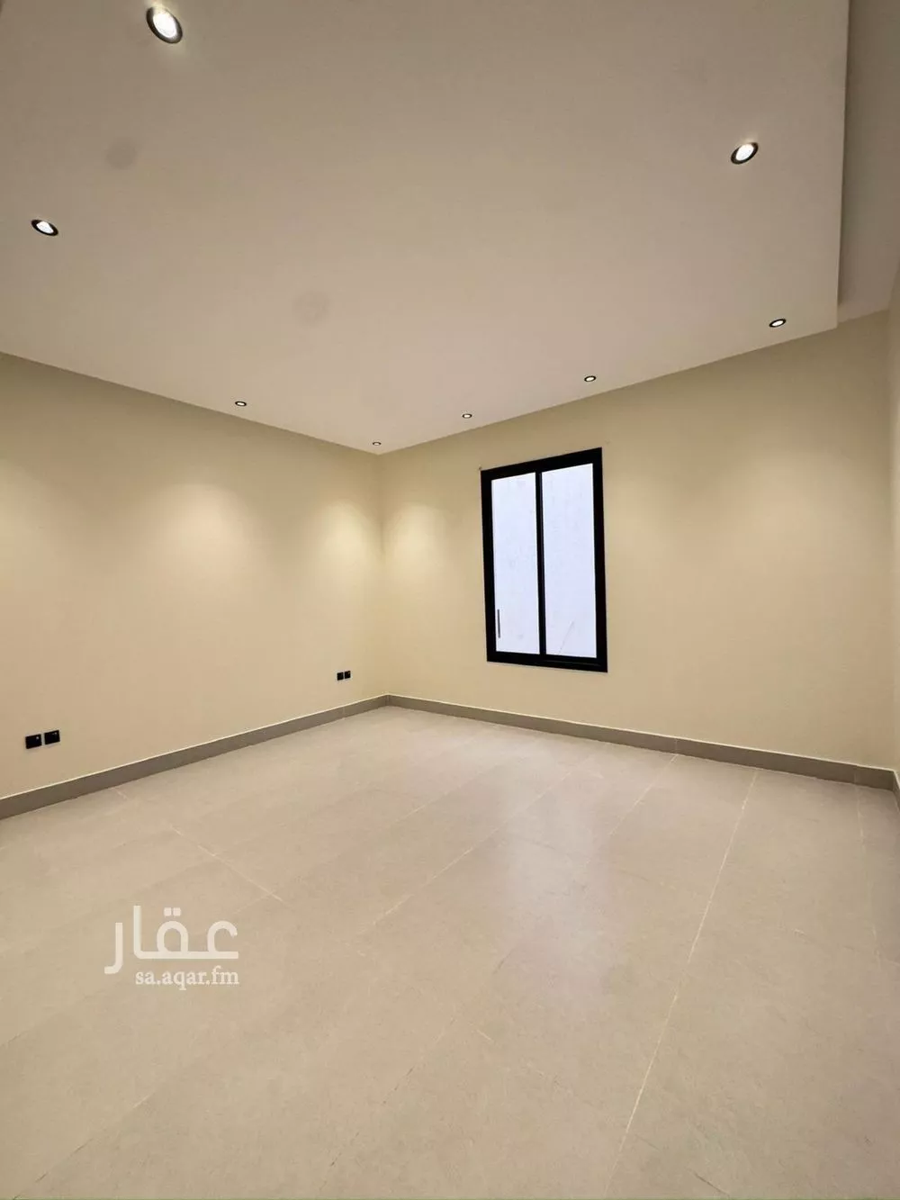 5 bedroom floor in Al Khaleej 17