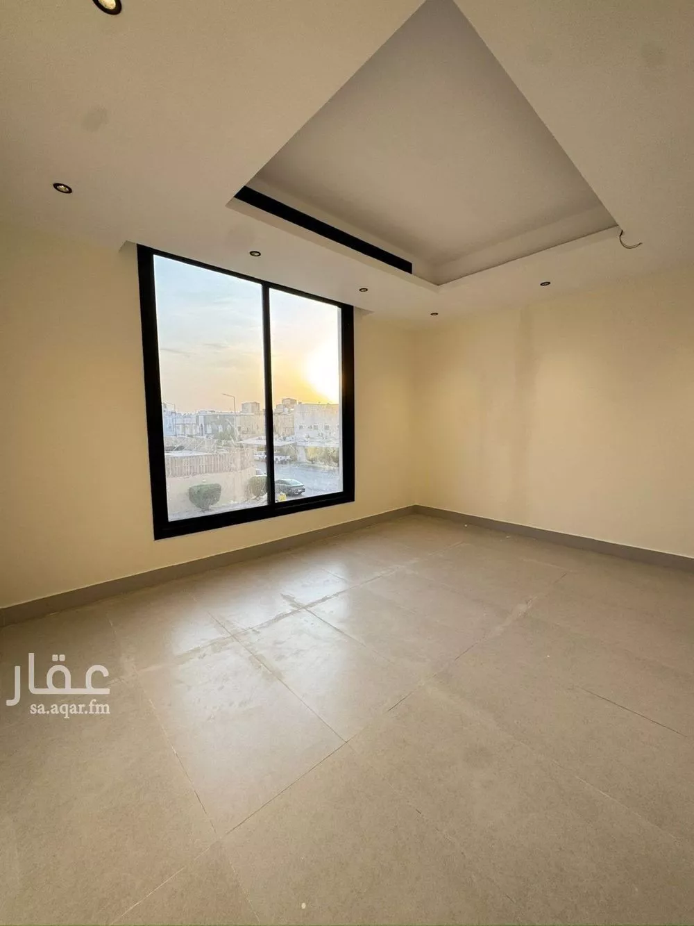 5 bedroom floor in Al Khaleej 6