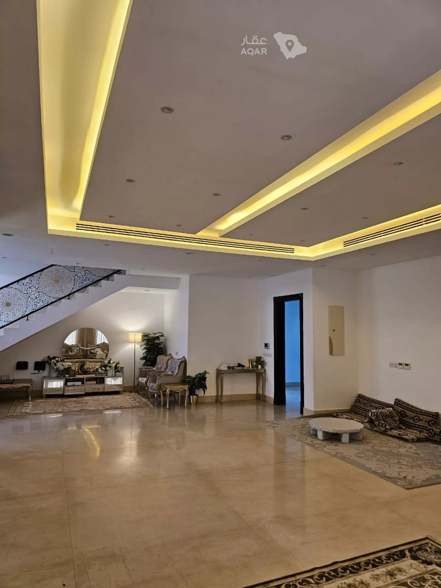 4 bedroom villa in Al Aridh, Riyadh 11