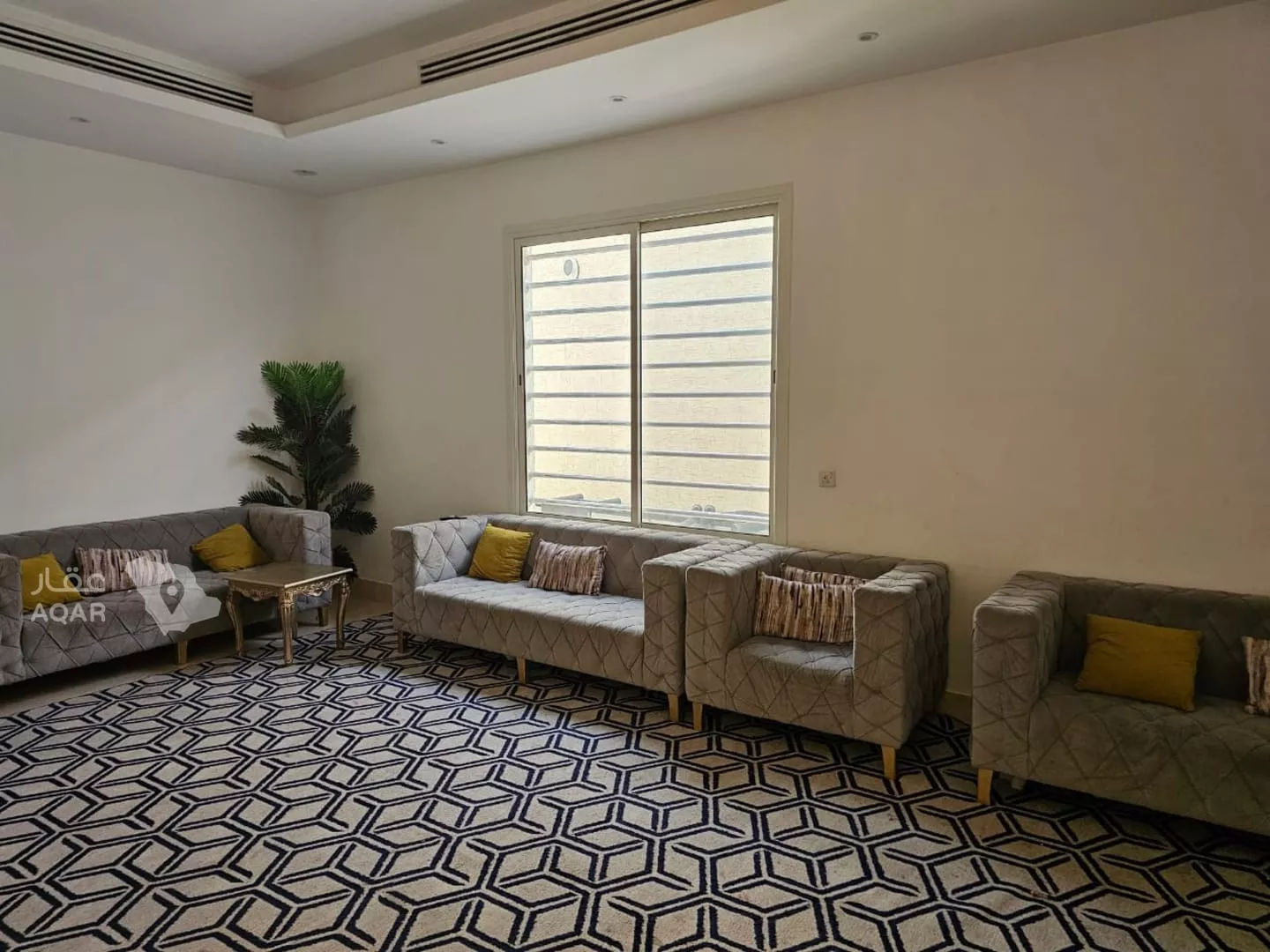 4 bedroom villa in Al Aridh, Riyadh 7