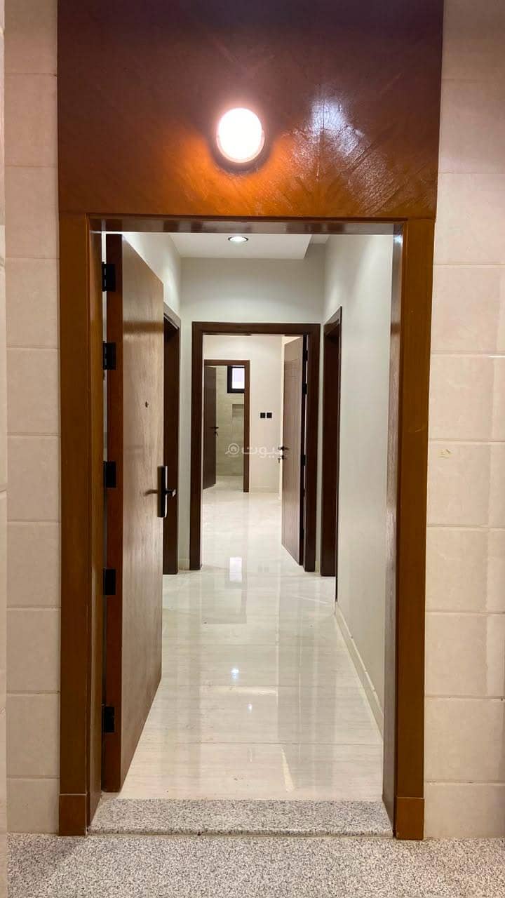 4 bedroom apartment in Al Nuzhah, Jeddah 3