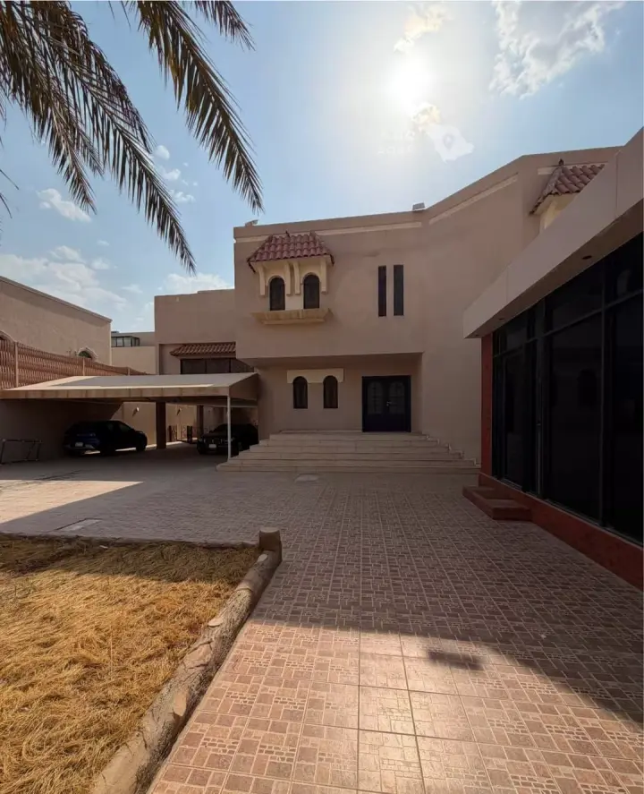5 bedroom villa in King Fahd, Riyadh 4