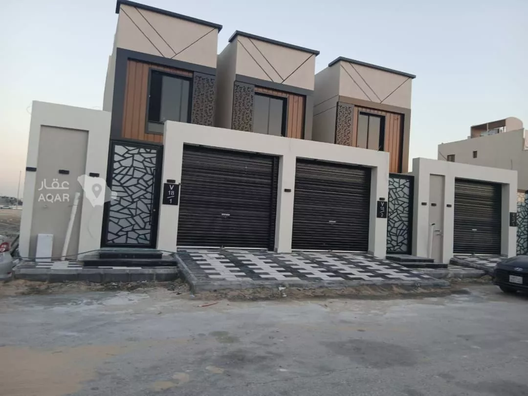 4 bedroom villa in At Tahliyah, Eastern Province
