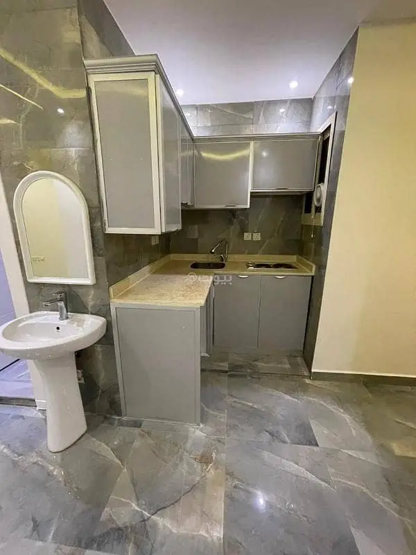 apartment in Al Qairawan, Riyadh 5