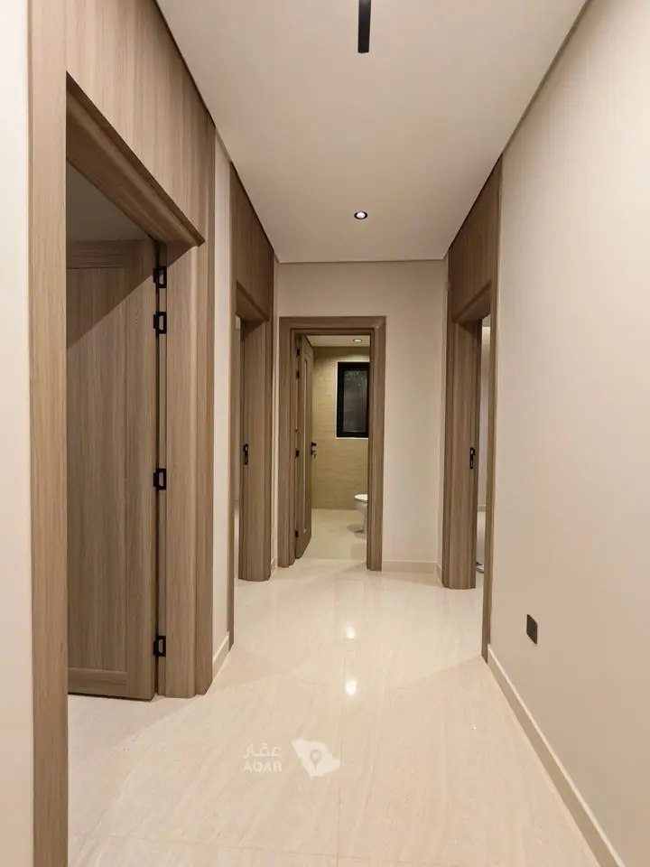 3 bedroom apartment in Hajar, Eastern Province 16