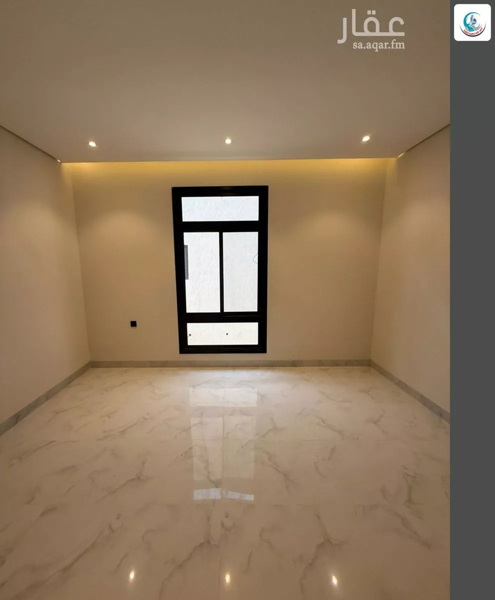 5 bedroom floor in Al Janadriyah 2