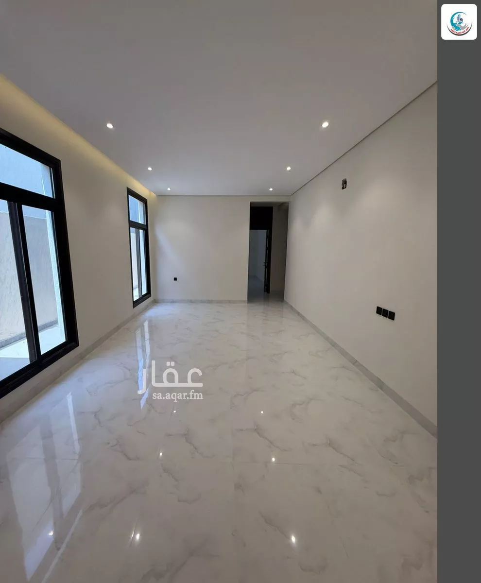 5 bedroom floor in Al Janadriyah 13