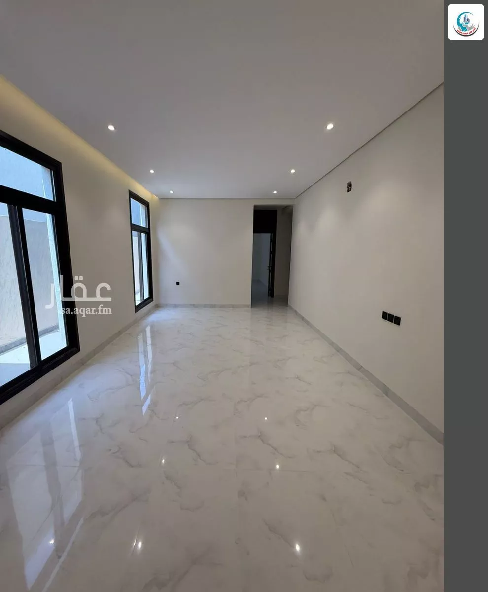 5 bedroom floor in Al Janadriyah 5