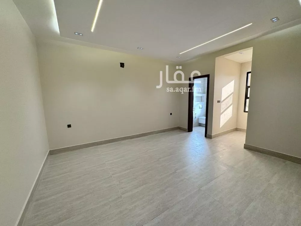 4 bedroom floor in Dirab 6