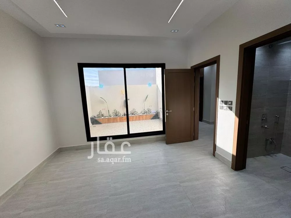 4 bedroom floor in Dirab 9