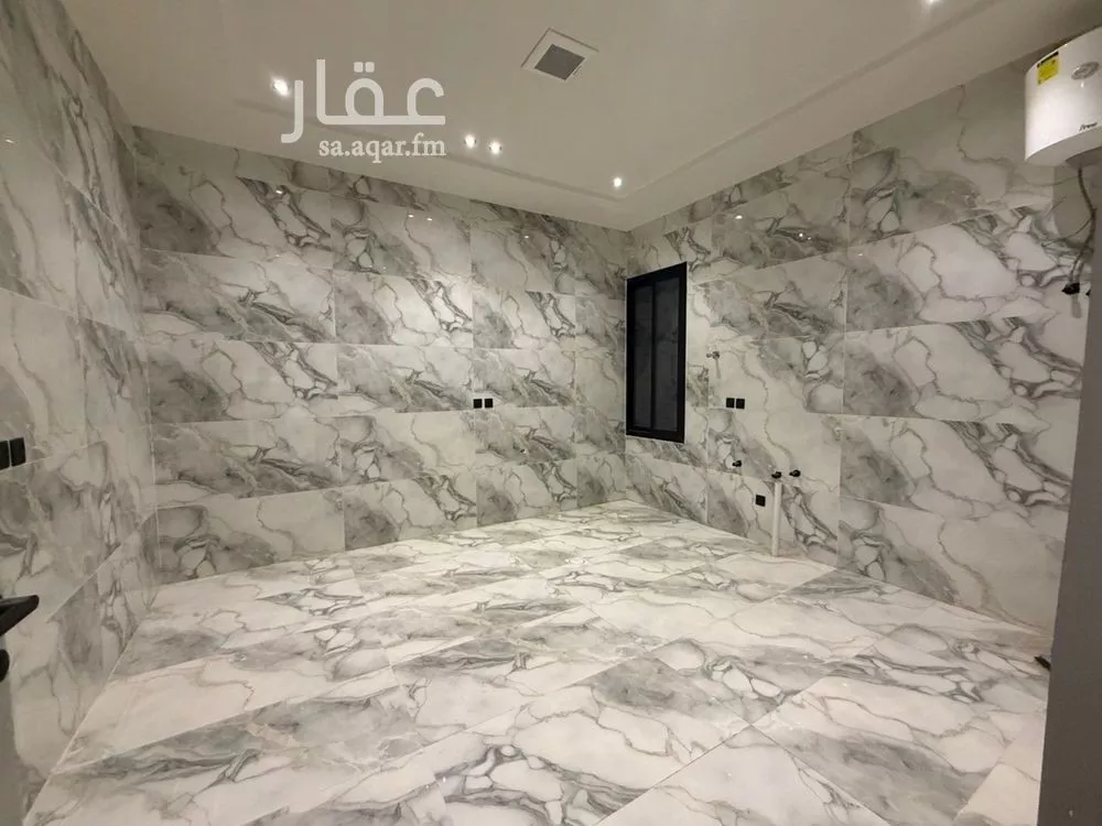 دور 4 غرف في طيبة 6