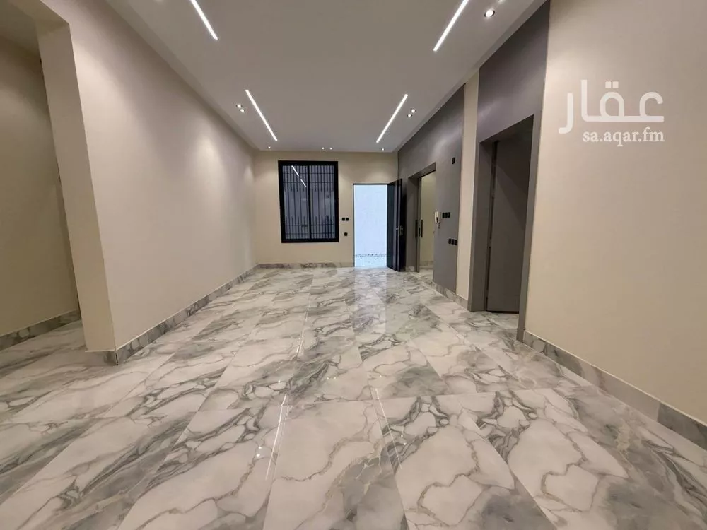 دور 4 غرف في طيبة 8