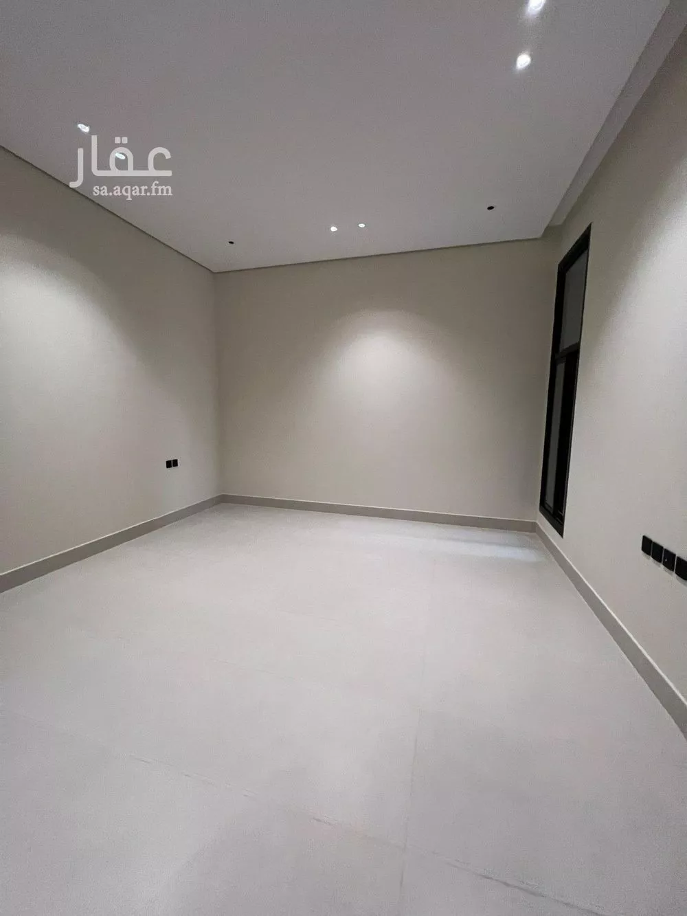 دور 7 غرف في الرمال 11