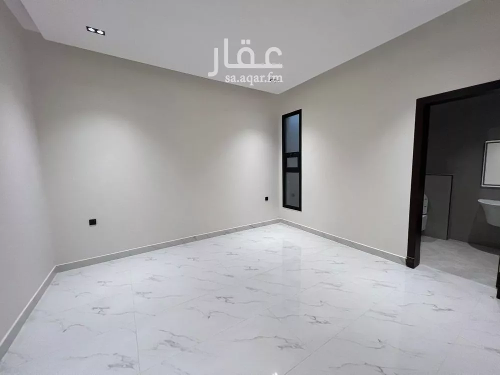 دور 4 غرف في المونسية 12