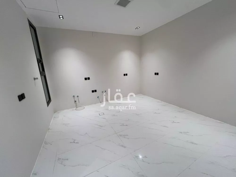 دور 4 غرف في المونسية 7