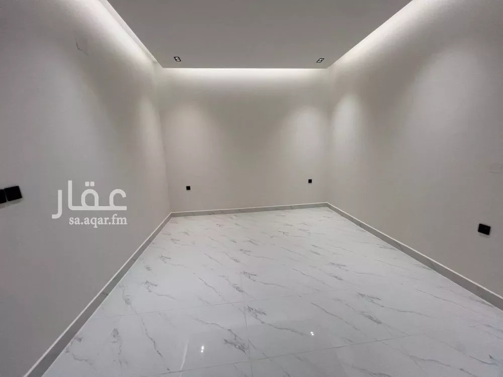 دور 4 غرف في المونسية 9