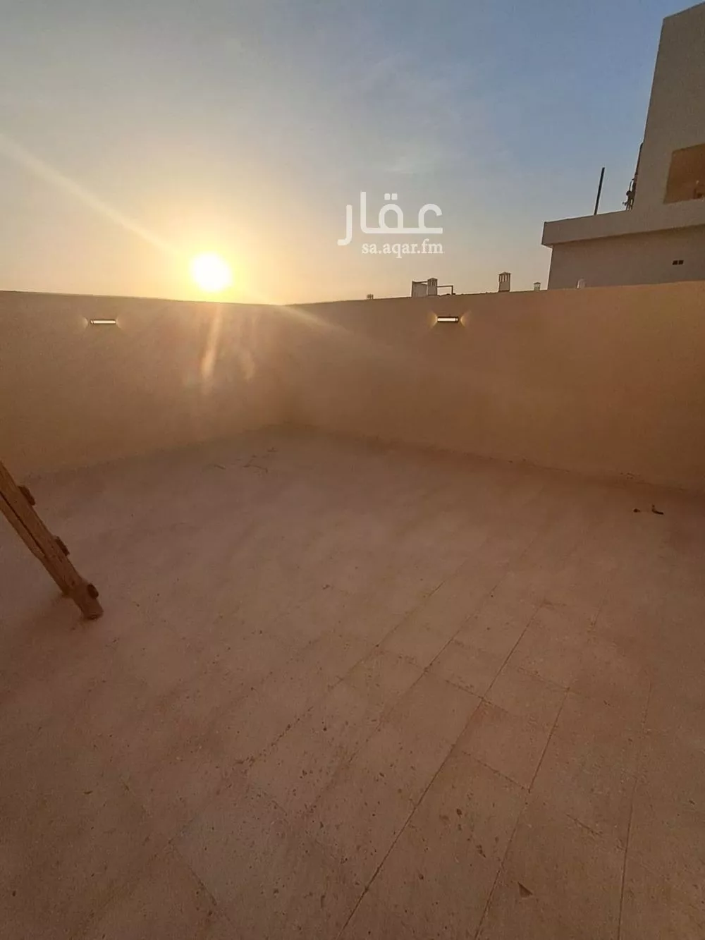 5 bedroom floor in Dirab 19