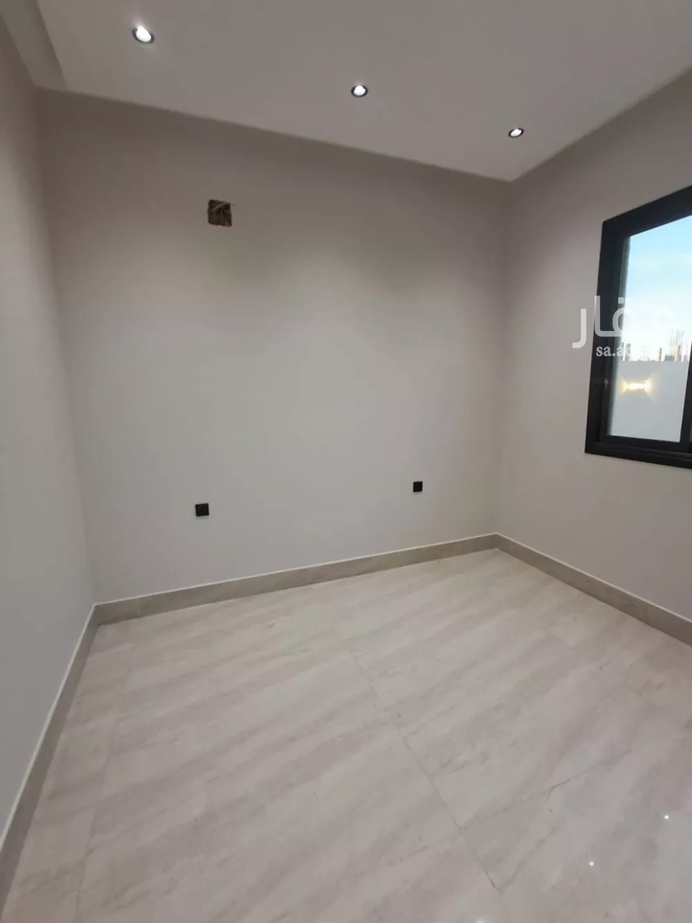 5 bedroom floor in Dirab 22