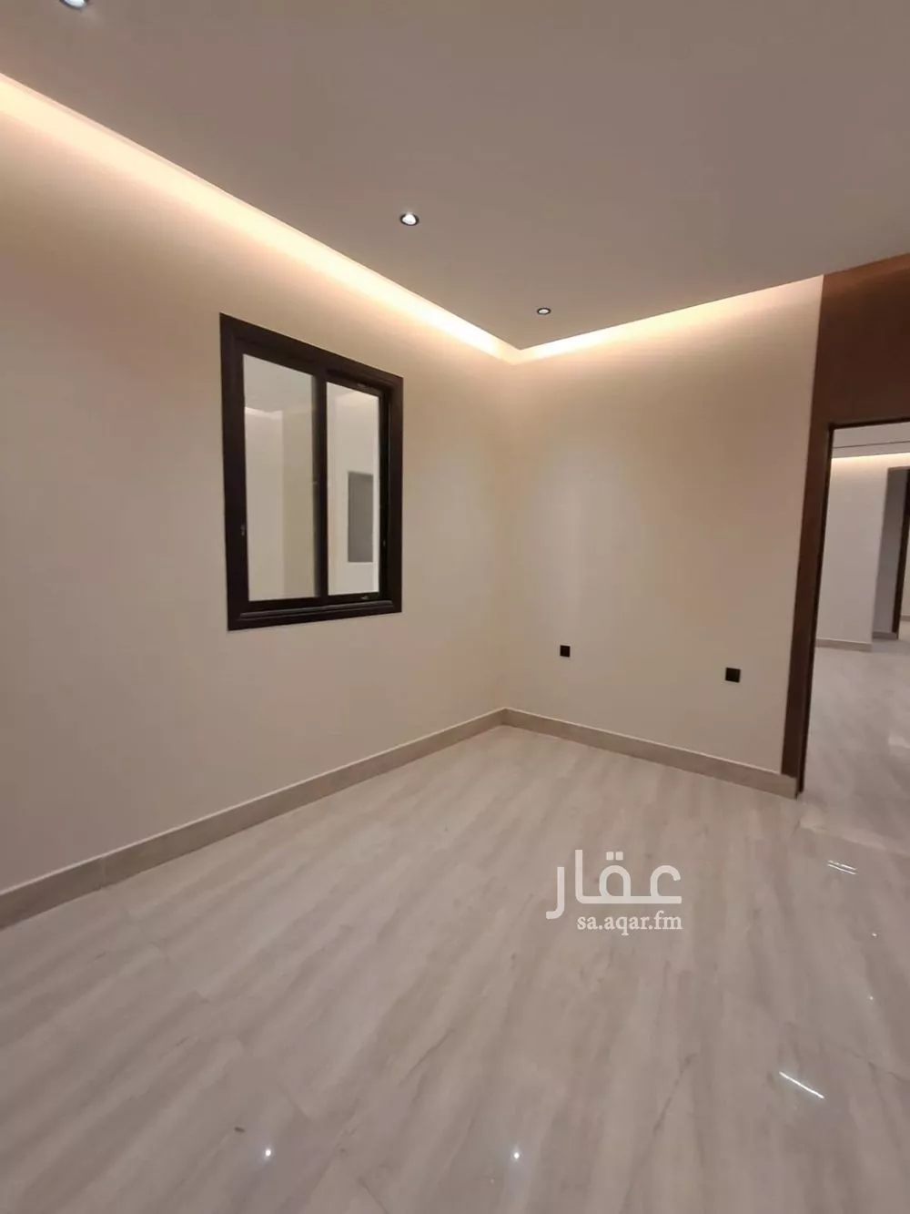 5 bedroom floor in Dirab 25
