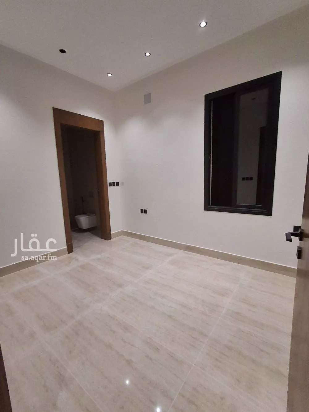 3 bedroom floor in Dhahrat Namar 18
