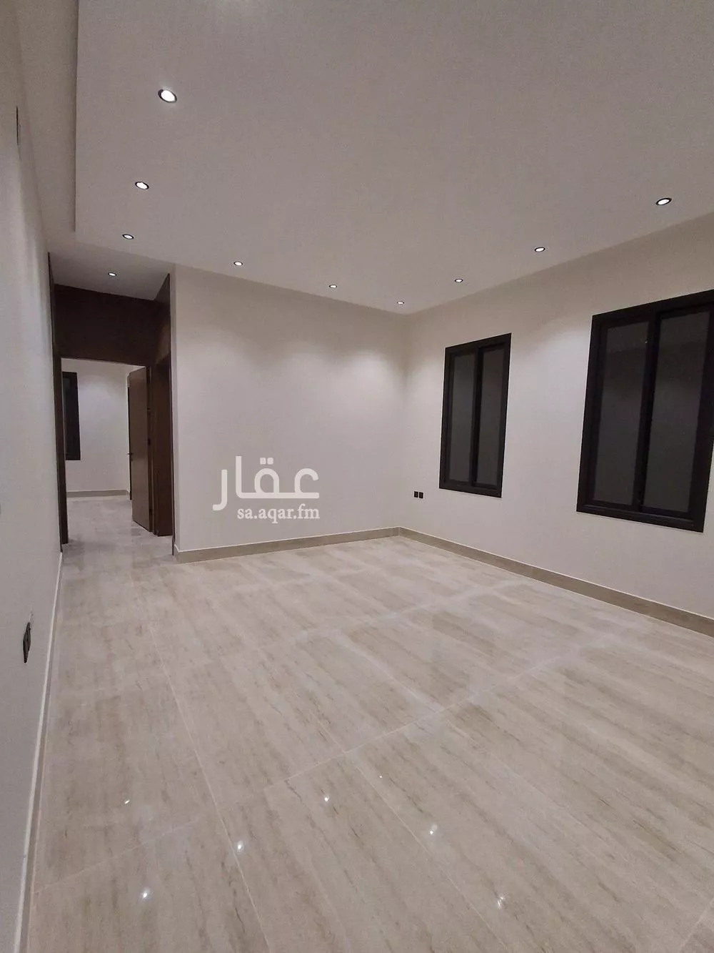 3 bedroom floor in Dhahrat Namar 19