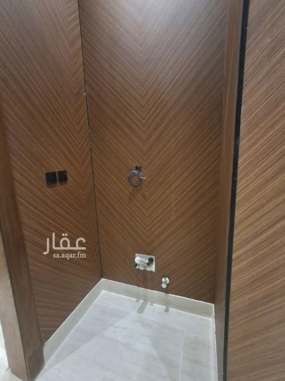 3 bedroom floor in Dhahrat Namar 4