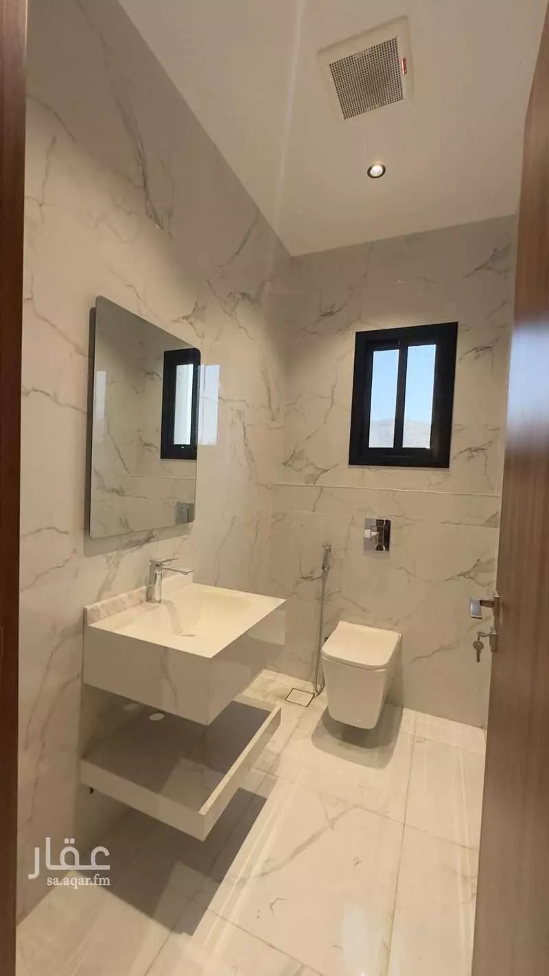 5 bedroom apartment in Al Hamra wa Umm Al Joud 17