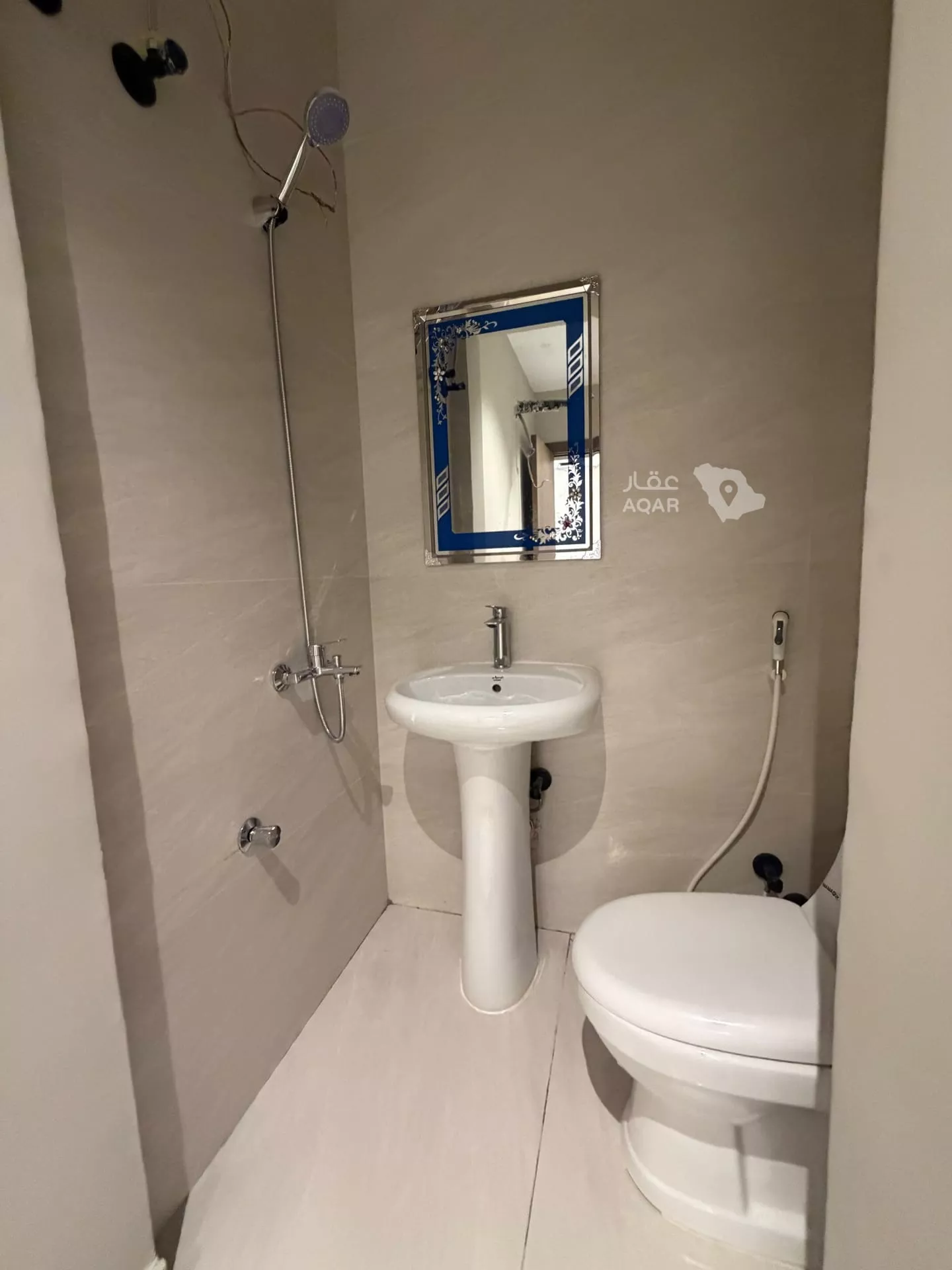 3 bedroom apartment in Al Nuzhah, Jeddah 10