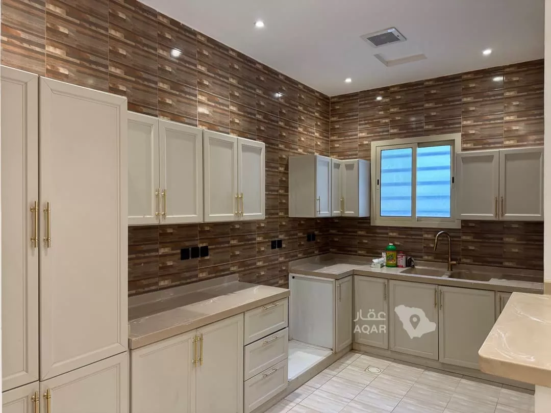 3 bedroom apartment in Al Aridh, Riyadh 12