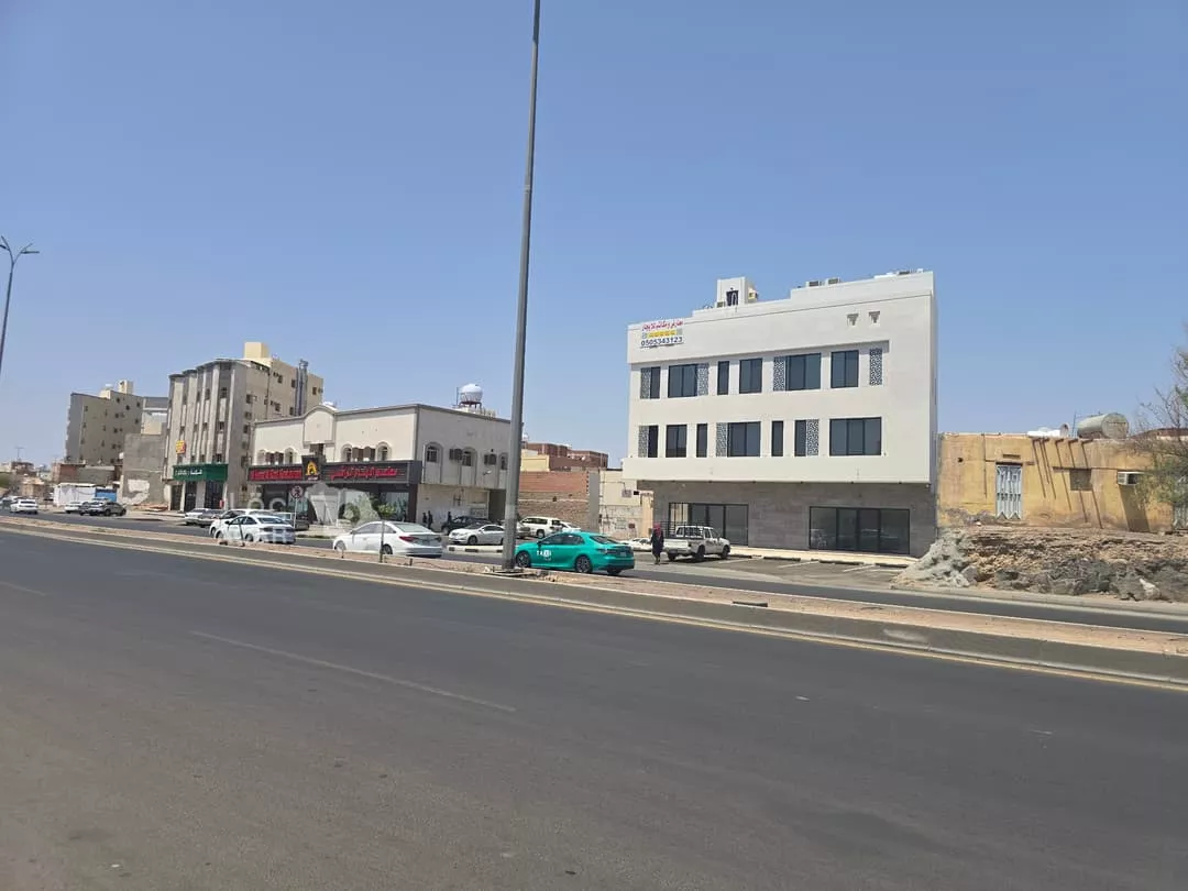 عقار 5 غرف في الدويمة، المدينة المنورة 3