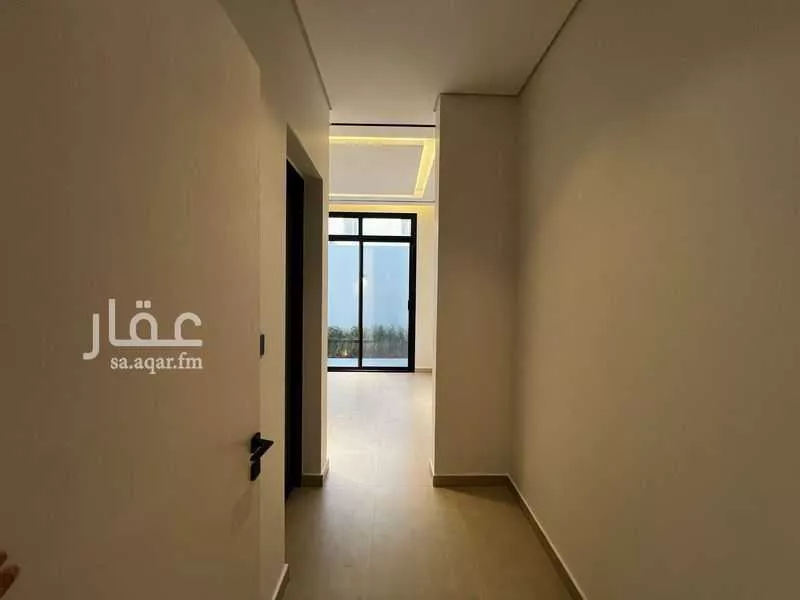 4 bedroom floor in Al Aridh 11