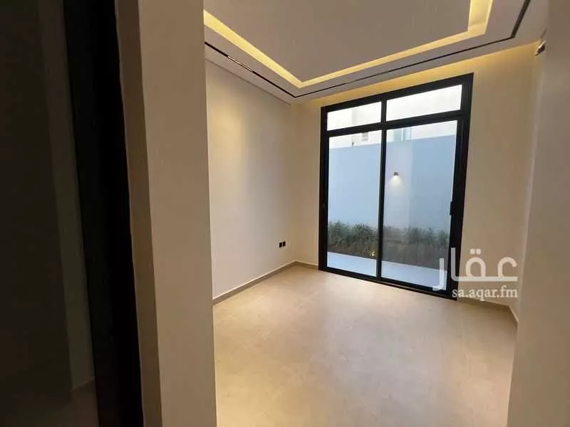 4 bedroom floor in Al Aridh 12