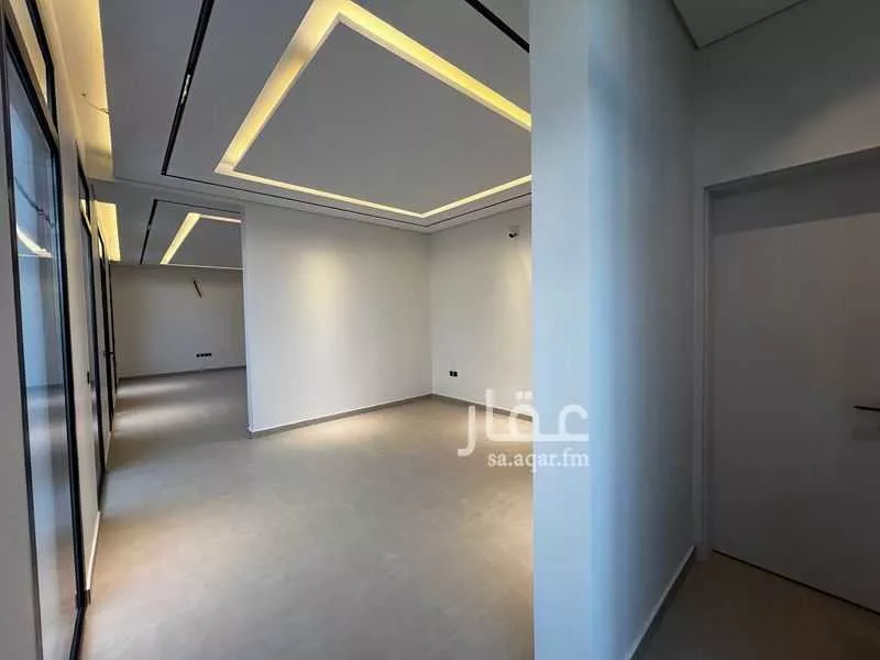 4 bedroom floor in Al Aridh 7