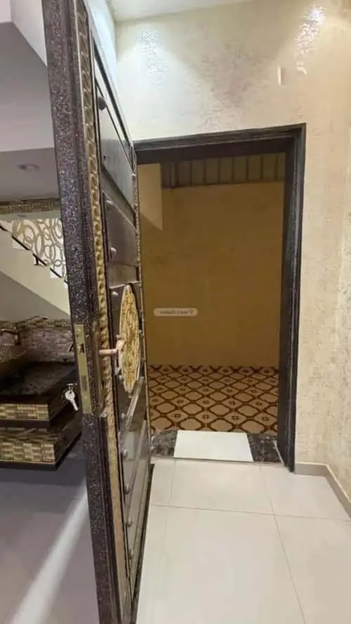 4 bedroom villa in Okaz, Riyadh 5