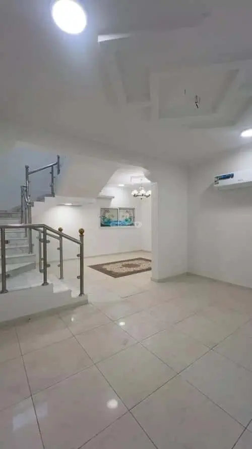 7 bedroom villa in Al Aqiq, Riyadh 4