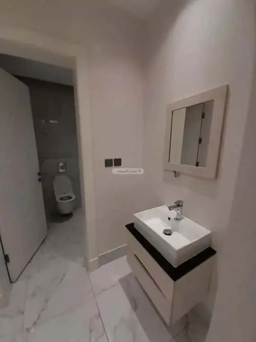4 bedroom apartment in Granada, Riyadh 4