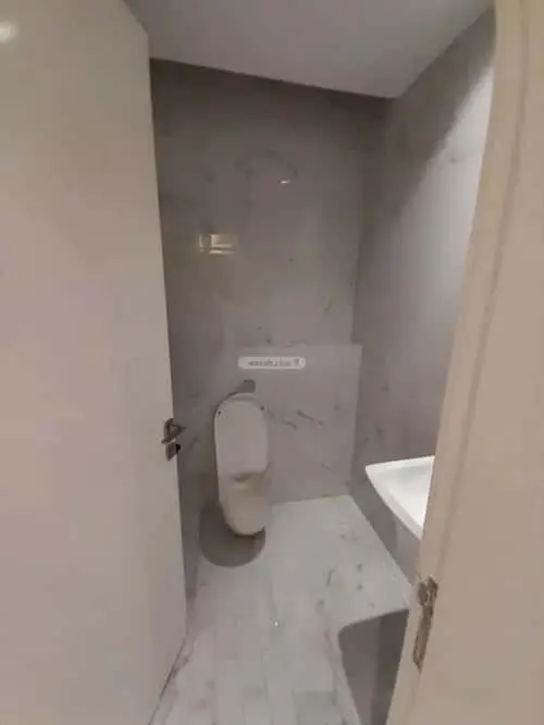4 bedroom apartment in Granada, Riyadh 7