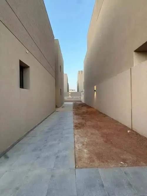 5 bedroom villa in Al Bashaer, Riyadh 13