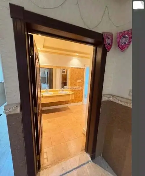 4 bedroom apartment in Al Rabie, Riyadh 4