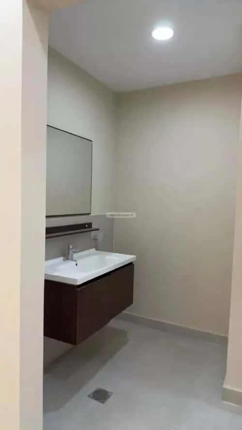 5 bedroom villa in Al Bashaer, Riyadh 3