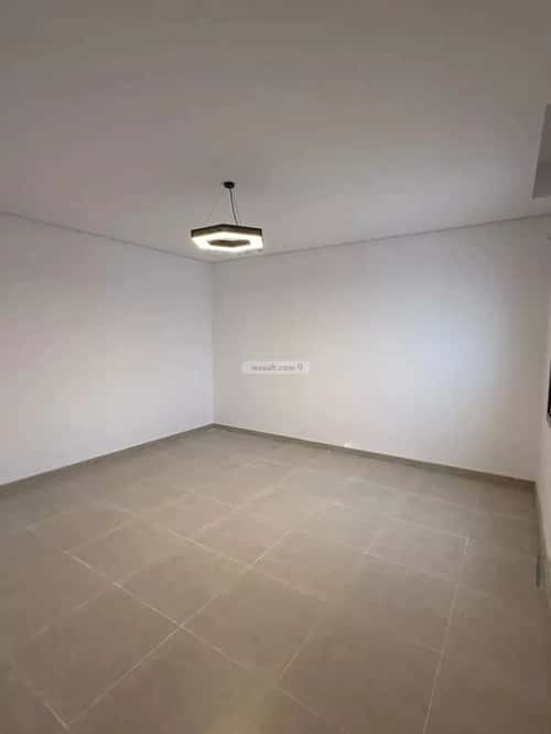 4 bedroom villa in Khuzam, Riyadh 10