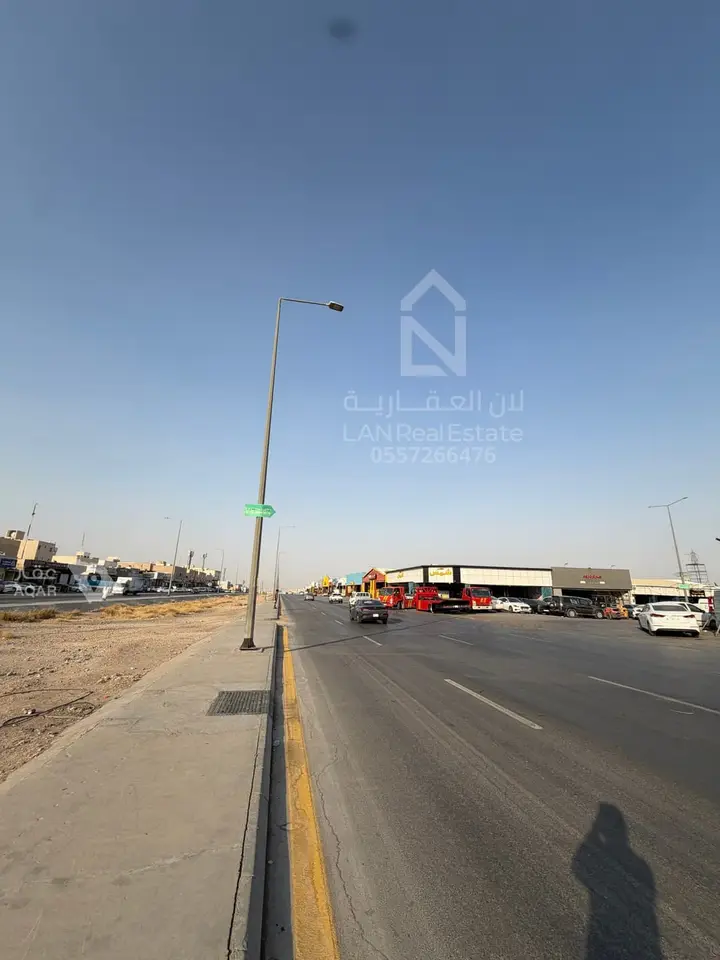 shop in Badr, Riyadh 4