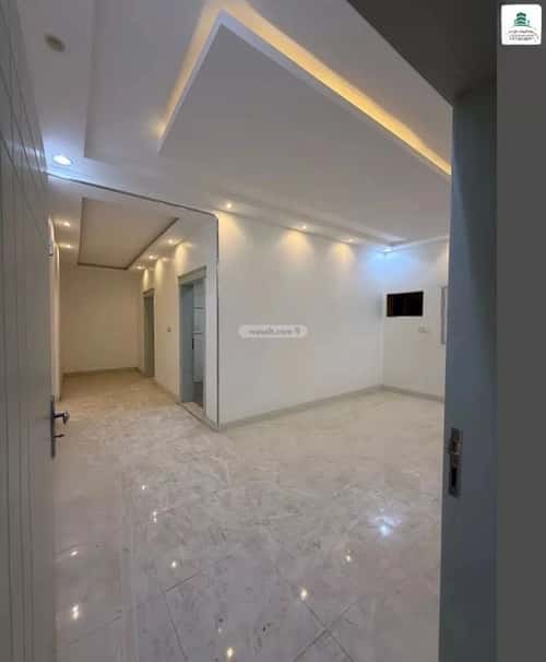 3 bedroom apartment in Al Yaqout, Jeddah 7