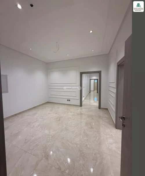4 bedroom apartment in Az Zomorod, Jeddah 4