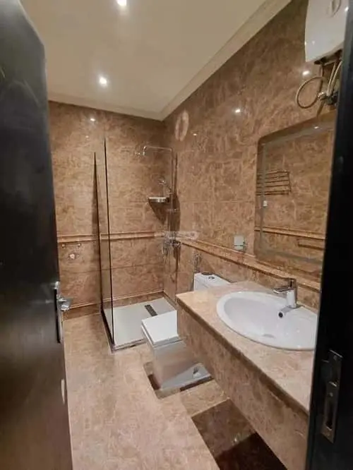 3 bedroom apartment in Al Muhammadiyah, Jeddah 8