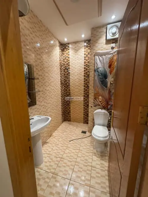 villa in Al Awali, Makkah 20