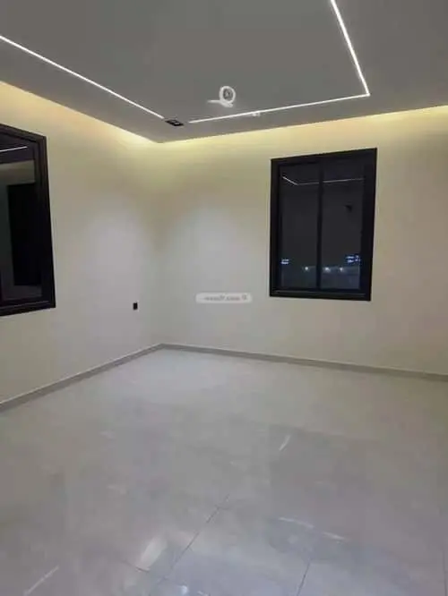 5 bedroom apartment in Al Sakb, Madinah 6