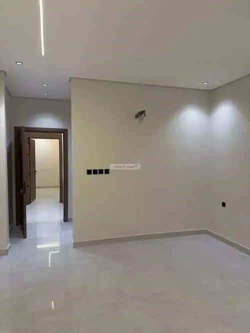 5 bedroom apartment in Al Sakb, Madinah 10