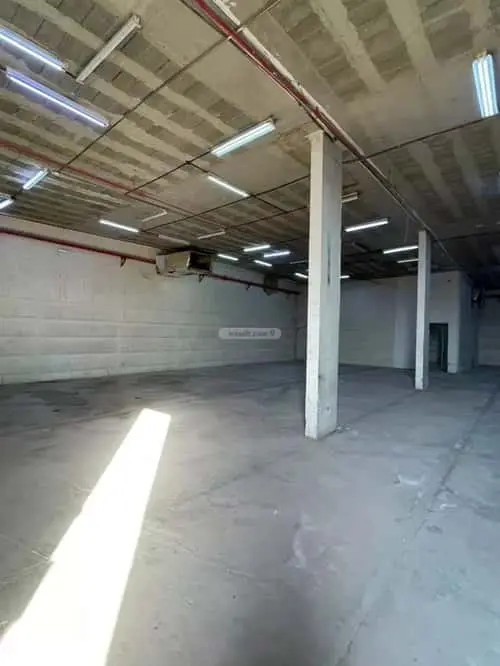 warehouse in Al Sulay, Riyadh 8
